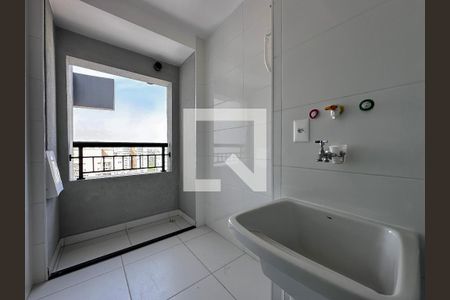 Apartamento à venda com 66m², 2 quartos e 1 vagaÁrea de Serviço