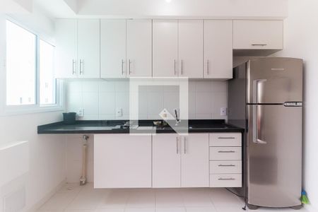Cozinha de kitnet/studio para alugar com 1 quarto, 26m² em Botujuru, Mogi das Cruzes