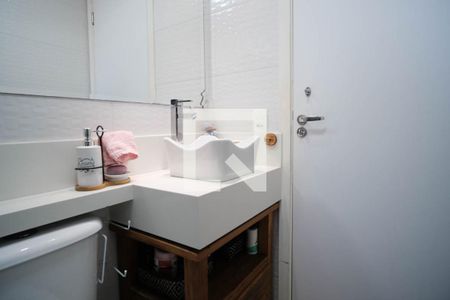 Apartamento à venda com 62m², 2 quartos e 1 vaga Apartamento à venda com 62m², 2 quartos e 1 vagaBanheiro