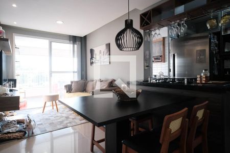 Sala/Cozinha de apartamento à venda com 2 quartos, 62m² em Vila Rio Branco, São Paulo