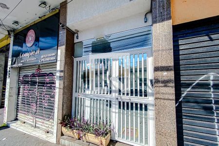 Apartamento para alugar com 73m², 2 quartos e sem vagaFachada