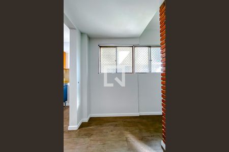 Apartamento para alugar com 73m², 2 quartos e sem vagaÁrea de Serviço