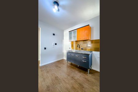 Apartamento para alugar com 73m², 2 quartos e sem vagaCozinha