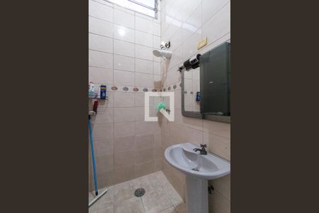 Casa à venda com 210m², 4 quartos e 1 vagaBanheiro 