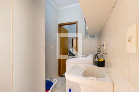 Casa à venda com 168m², 3 quartos e 4 vagasÁrea de serviço