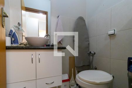 Casa à venda com 168m², 3 quartos e 4 vagasBanheiro de serviço