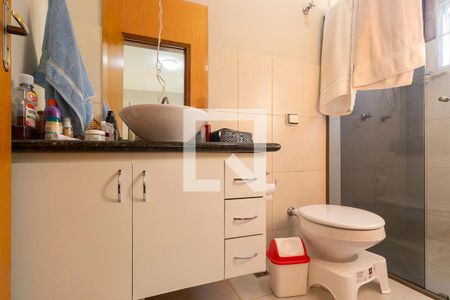 Banheiro da suíte de casa à venda com 3 quartos, 168m² em Bosque de Barão Geraldo, Campinas