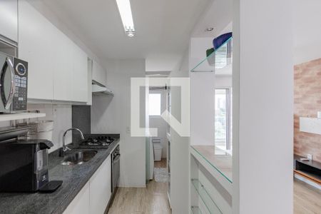 Cozinha de apartamento para alugar com 1 quarto, 50m² em Campo Belo, São Paulo