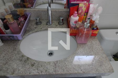 Apartamento à venda com 160m², 3 quartos e 2 vagasBanheiro Social