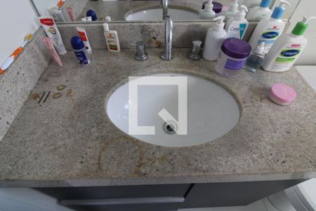 Apartamento à venda com 160m², 3 quartos e 2 vagasSuíte 2 - Banheiro