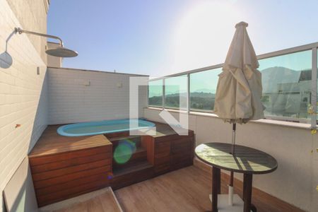 Apartamento à venda com 160m², 3 quartos e 2 vagasTerraço