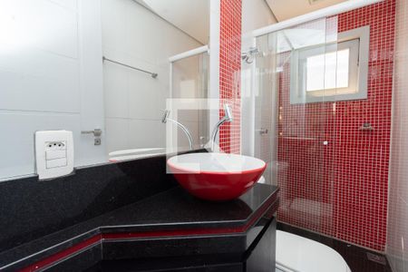 Casa à venda com 250m², 3 quartos e sem vaga Casa à venda com 250m², 3 quartos e sem vagaBanheiro Superior