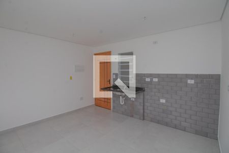 Cozinha de apartamento para alugar com 2 quartos, 50m² em Parque Tomas Saraiva, São Paulo