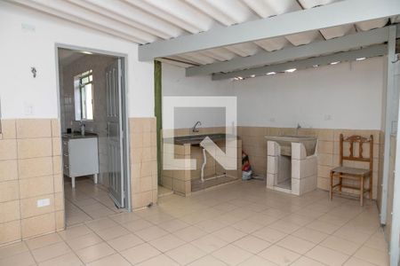 Casa à venda com 69m², 1 quarto e sem vagaÁrea de serviço 