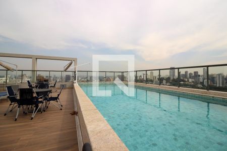 Studio à venda com 26m², 1 quarto e sem vagaÁrea comum - Piscina