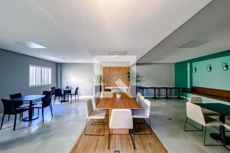 Apartamento à venda com 37m², 2 quartos e sem vagaÁrea comum - Salão de festas