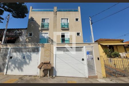 Apartamento à venda com 55m², 2 quartos e 1 vaga Apartamento à venda com 55m², 2 quartos e 1 vagaFachada