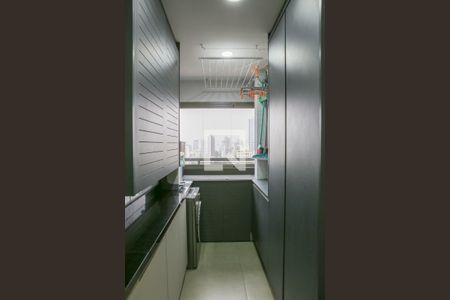 Apartamento para alugar com 105m², 3 quartos e 2 vagas Apartamento para alugar com 105m², 3 quartos e 2 vagasÁrea de Serviço