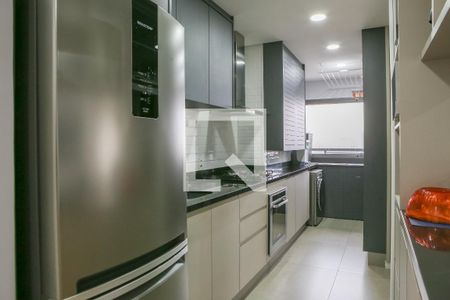 Apartamento para alugar com 105m², 3 quartos e 2 vagas Apartamento para alugar com 105m², 3 quartos e 2 vagasCozinha