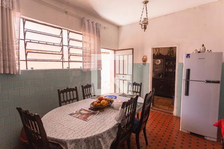 Casa à venda com 360m², 3 quartos e 1 vagaCopa