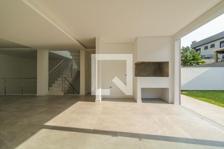 Casa de condomínio à venda com 256m², 4 quartos e 2 vagasCozinha