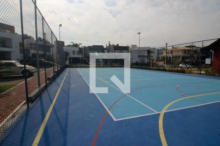 Casa de condomínio à venda com 256m², 4 quartos e 2 vagasQuadra Esportiva