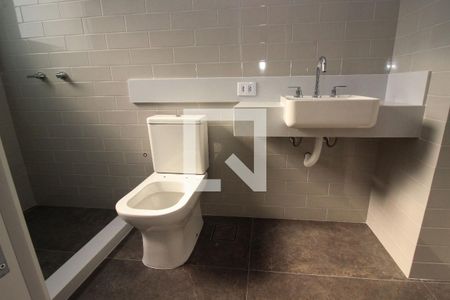 Casa de condomínio à venda com 256m², 4 quartos e 2 vagasBanheiro da Suíte 2