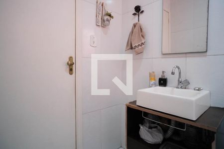 Casa à venda com 140m², 2 quartos e 2 vagas Casa à venda com 140m², 2 quartos e 2 vagasBanheiro 1