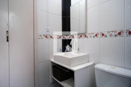 Casa à venda com 140m², 2 quartos e 2 vagas Casa à venda com 140m², 2 quartos e 2 vagasBanheiro 1