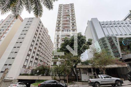 Apartamento à venda com 40m², 1 quarto e 1 vagaFachada