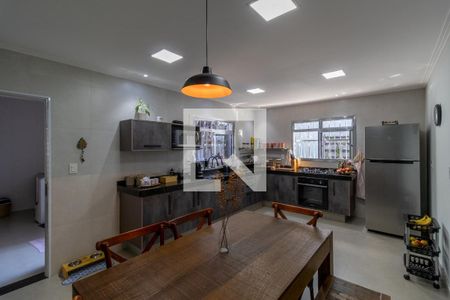 Cozinha de casa à venda com 3 quartos, 180m² em Burgo Paulista, São Paulo