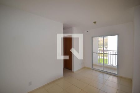 sala de apartamento para alugar com 2 quartos, 58m² em Ouro Verde, Nova Iguaçu