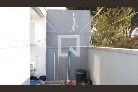 Casa à venda com 102m², 3 quartos e 2 vagasÁrea Externa