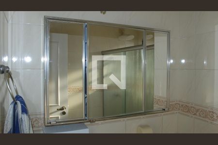 Casa à venda com 102m², 3 quartos e 2 vagasSuíte