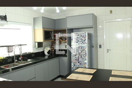 Casa à venda com 102m², 3 quartos e 2 vagasCozinha