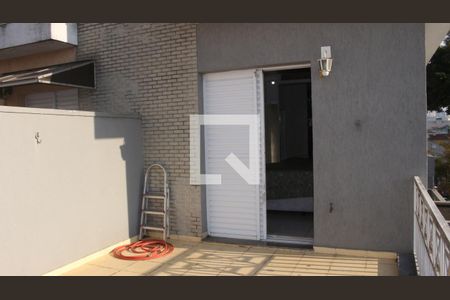Casa à venda com 102m², 3 quartos e 2 vagasCobertura