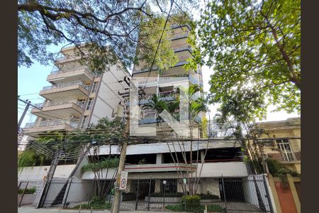 Apartamento à venda com 89m², 2 quartos e 1 vagaFachada e portaria