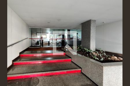 Apartamento à venda com 89m², 2 quartos e 1 vagaFachada e portaria