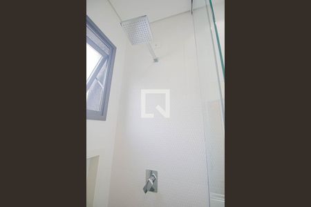 Casa de condomínio para alugar com 200m², 3 quartos e 2 vagasBanheiro da Suíte 3