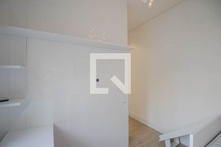 Casa de condomínio para alugar com 200m², 3 quartos e 2 vagasQuarto 3 Suite 3