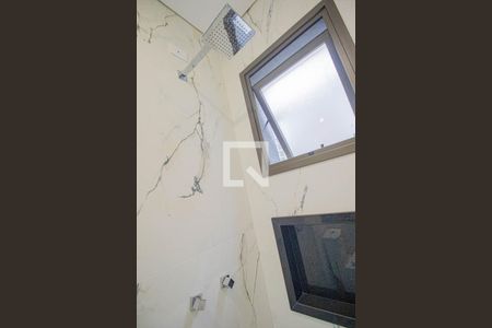 Casa de condomínio para alugar com 200m², 3 quartos e 2 vagasBanheiro da Suíte 2