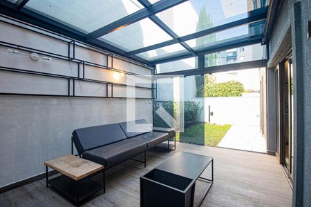 Casa de condomínio para alugar com 200m², 3 quartos e 2 vagasGarden