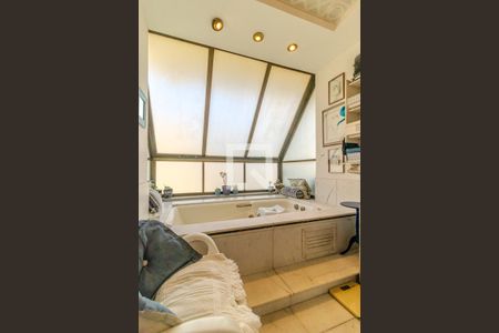 Apartamento à venda com 320m², 4 quartos e 4 vagasBanheiro da Suíte 4