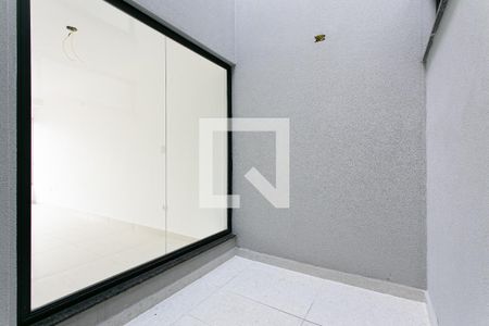 Casa à venda com 106m², 3 quartos e 2 vagasJardim de Inverno