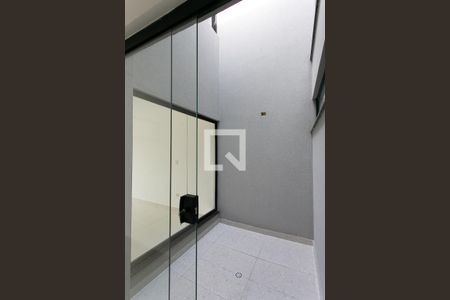 Casa à venda com 106m², 3 quartos e 2 vagasJardim de Inverno