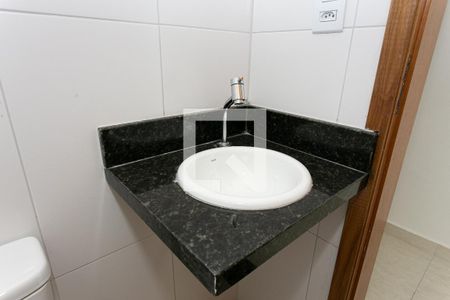 Casa à venda com 106m², 3 quartos e 2 vagasBanheiro Social