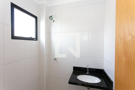 Casa à venda com 106m², 3 quartos e 2 vagas Casa à venda com 106m², 3 quartos e 2 vagasBanheiro da Suíte