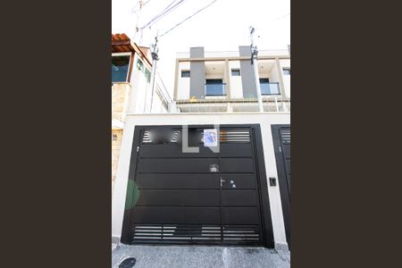 Casa à venda com 106m², 3 quartos e 2 vagas Casa à venda com 106m², 3 quartos e 2 vagasFachada - Placa