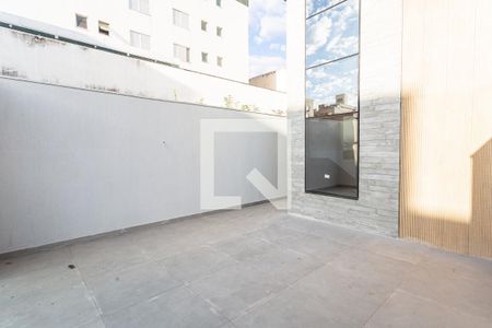 Casa à venda com 225m², 3 quartos e 4 vagasVaranda no 1° Pavimento