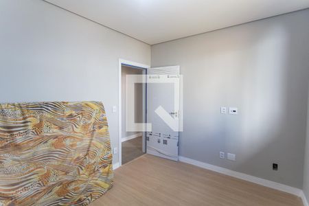 Casa à venda com 225m², 3 quartos e 4 vagasQuarto 2 no 2° Pavimento